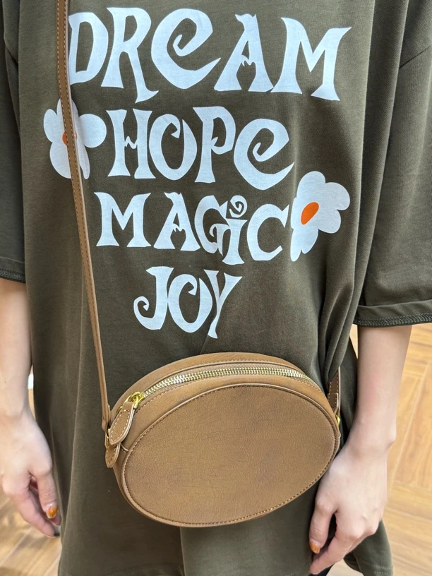 HELLOTANGO秋冬百搭高级质感圆饼包