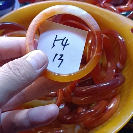 手镯玛瑙/玉髓未镶嵌