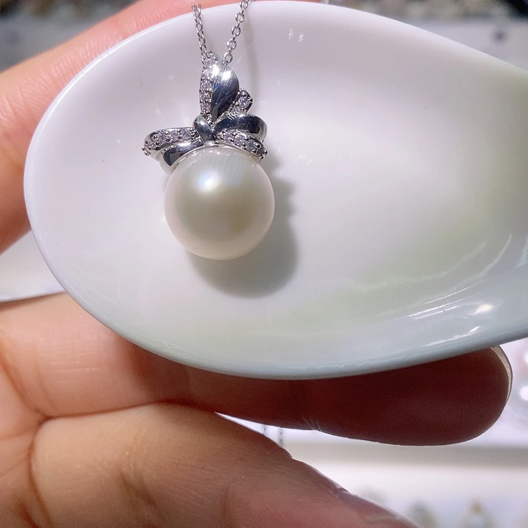 淡水珍珠吊坠(赠链)合金尺寸12/13毫米