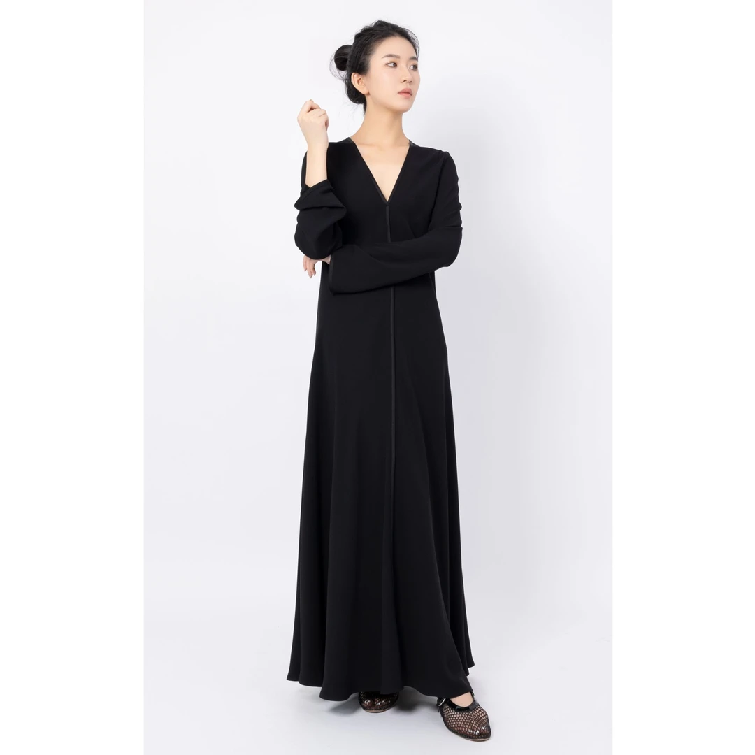 NO退NO换【FELOCCA】V领大摆垂坠感连衣裙CC2282