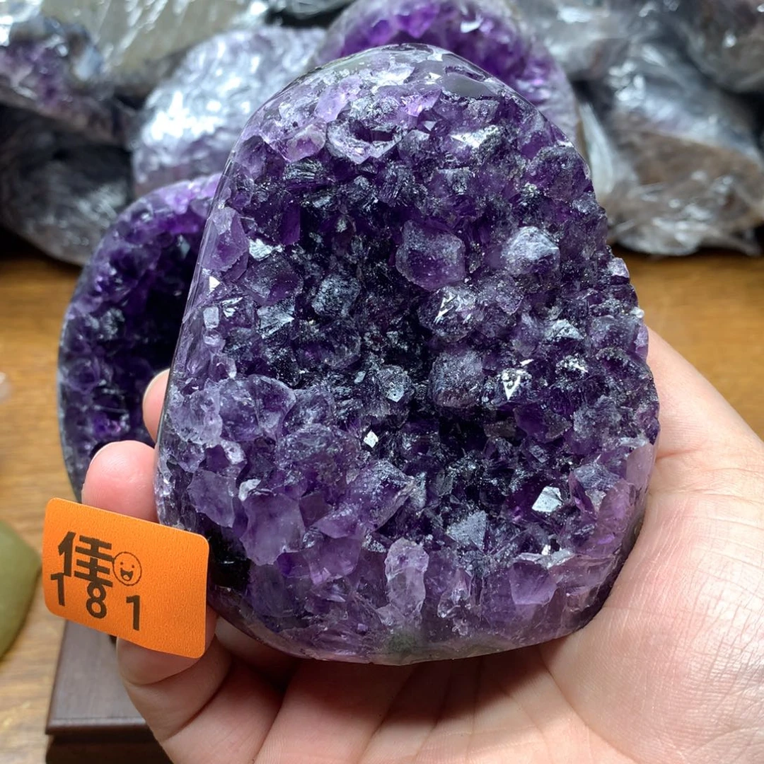 水晶大型摆件（非配饰）未镶嵌