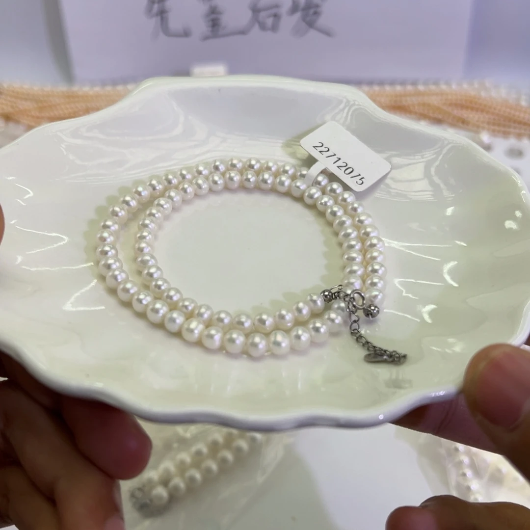 淡水珍珠颈饰未镶嵌