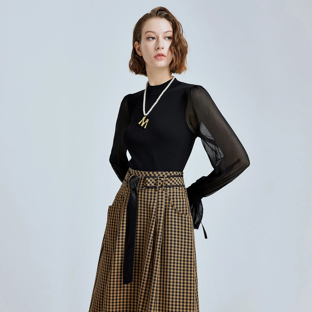 【芊芊专属】曼德诗时尚网纱针织衫喇叭袖设计感上衣730757-91563