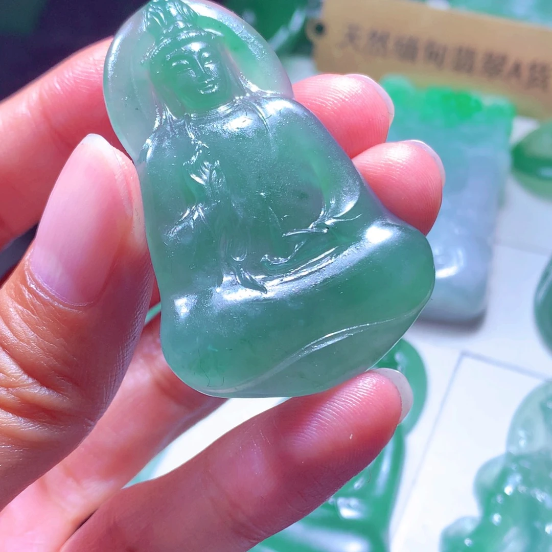 阿****定制翡翠未镶嵌天然