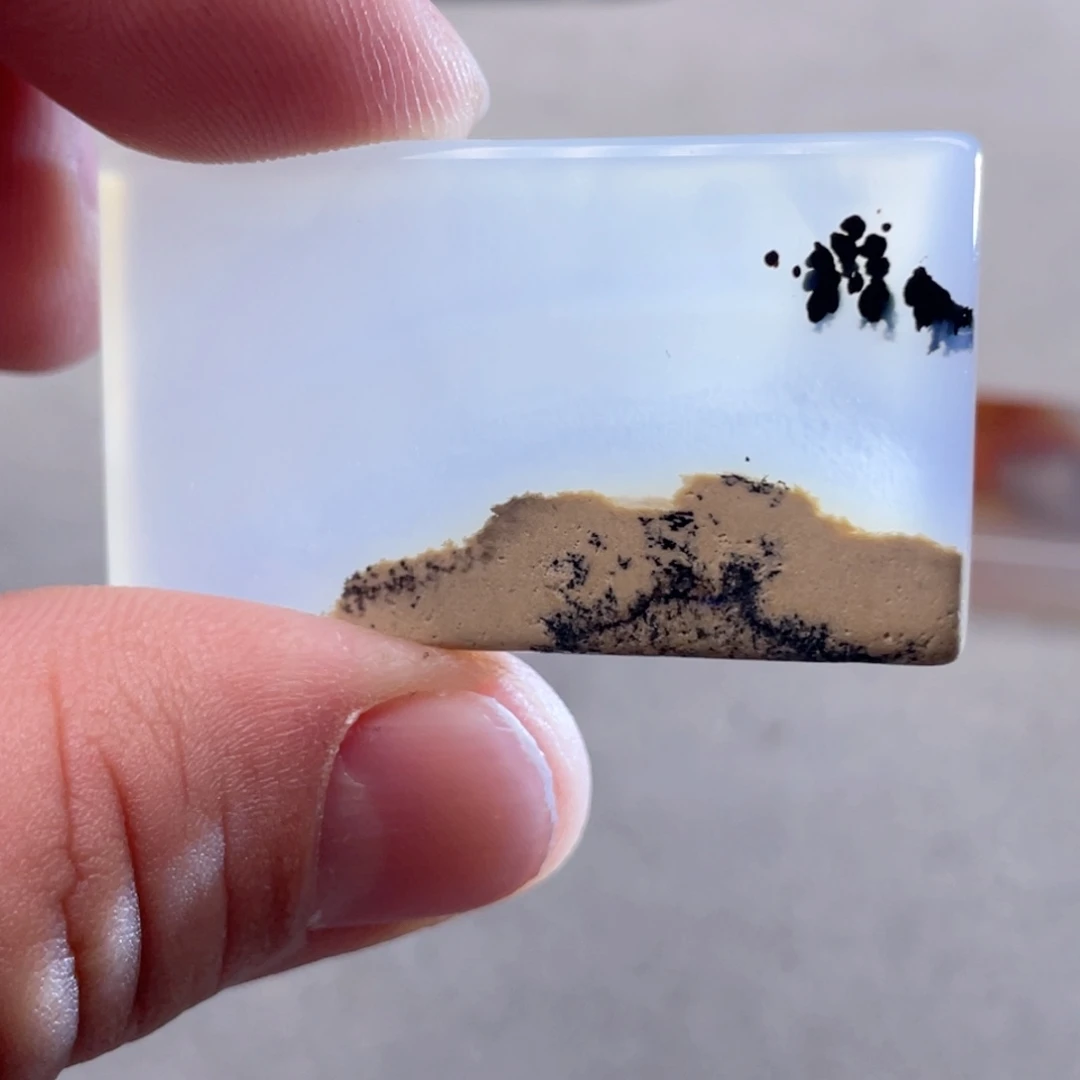 【闪购商品】玛瑙/玉髓颈饰未镶嵌觉*子