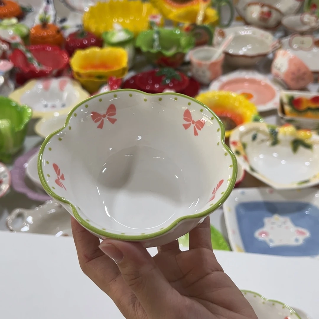 陶摆件高温陶瓷釉下彩微瑕！