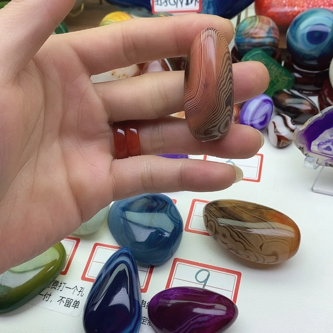 玛瑙/玉髓未镶嵌珠宝奇石