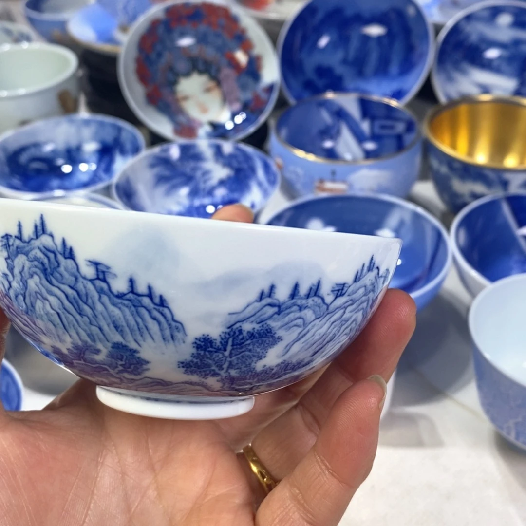 瓷片人**满青花1111111111111