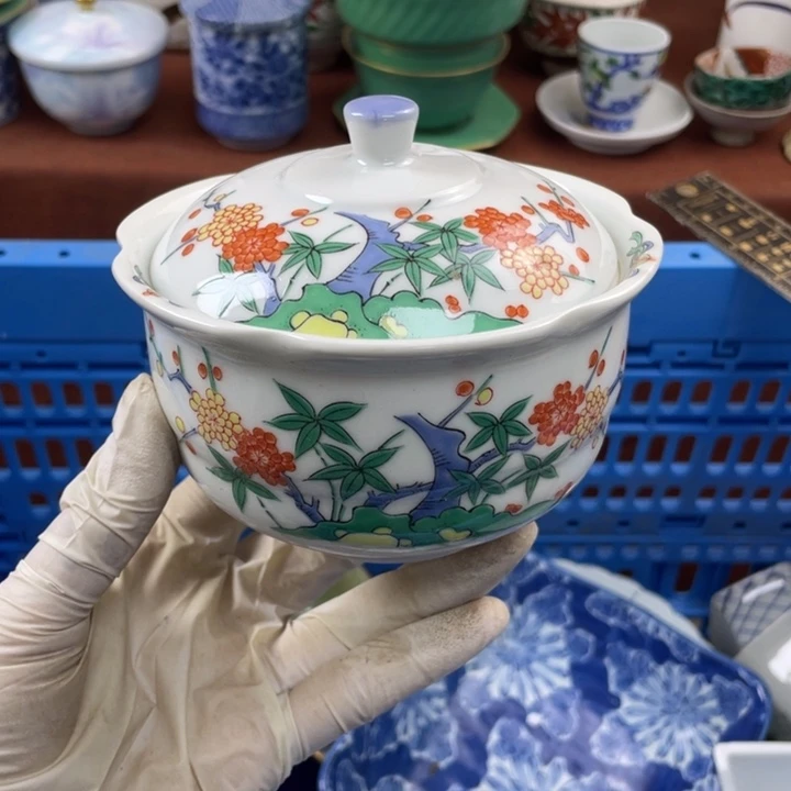 他家瓷器真美…开播了
