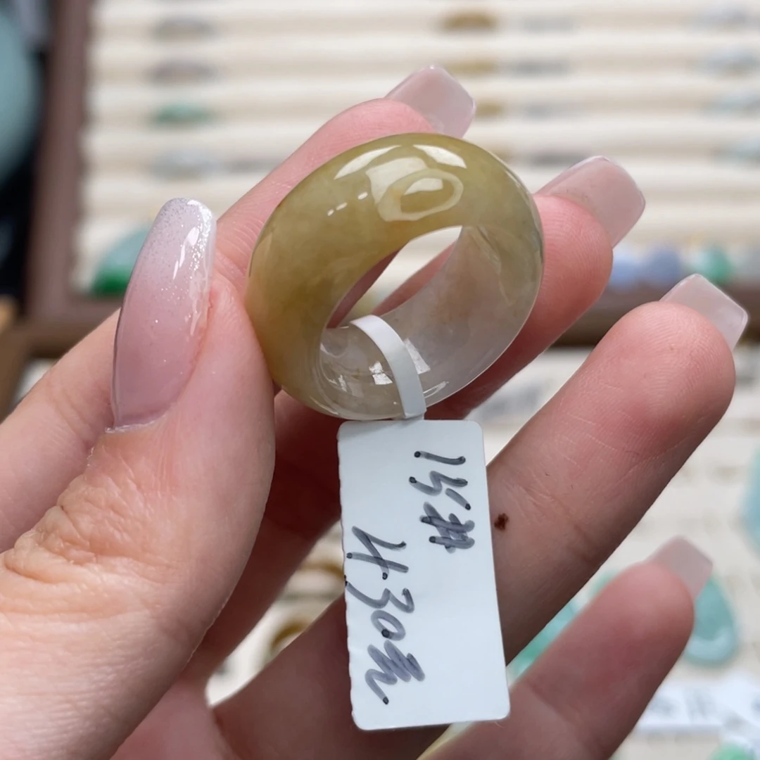 翡翠未镶嵌戒圈a35港圈15牛奶焦糖布丁