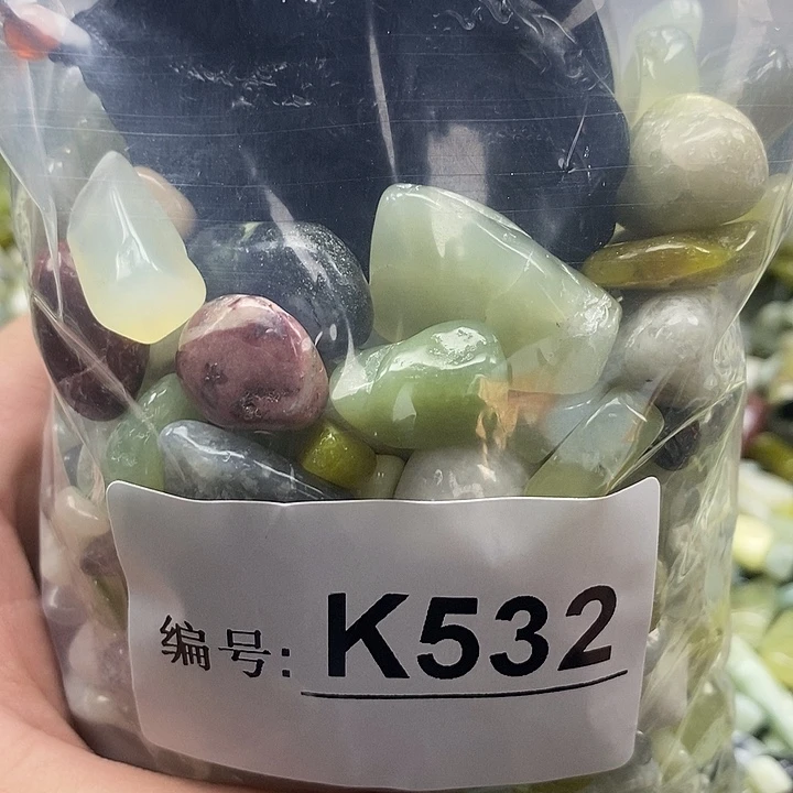 岫玉鱼缸石未镶嵌