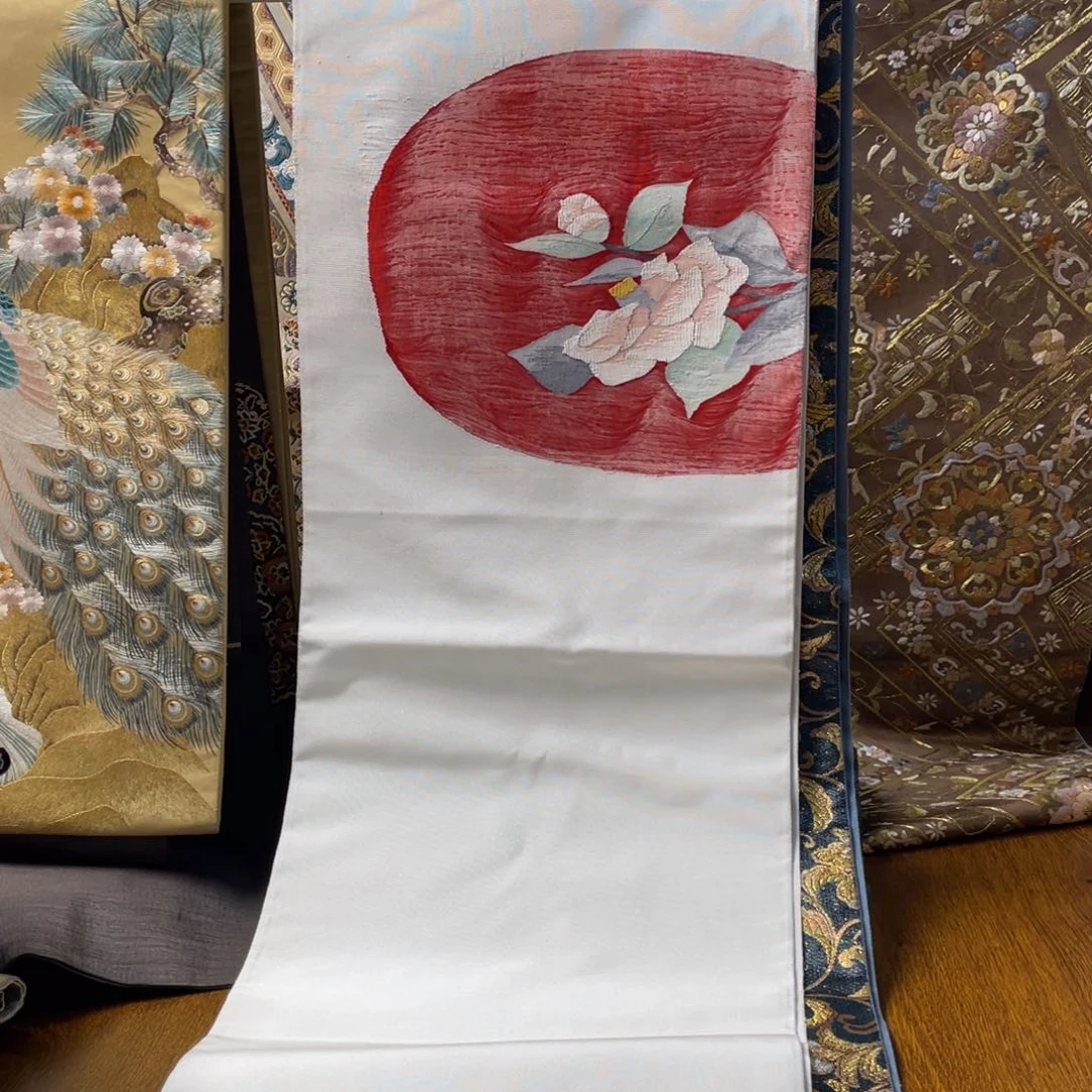 织绣本缂丝全新柔软