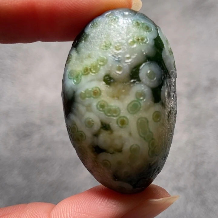 玛瑙/玉髓未镶嵌珠宝奇石