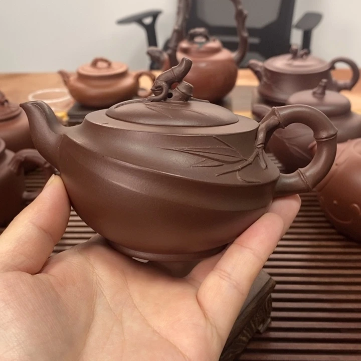 茶壶紫砂飞竹240毫升紫泥