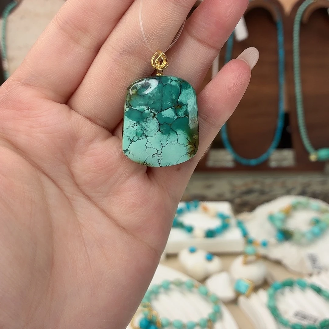 绿松石18K金镶嵌吊坠(不含链)