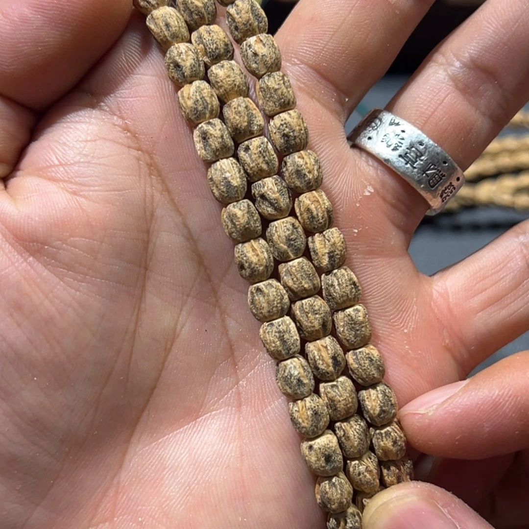 吊坠柏香籽/百香籽D35