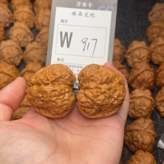 吊坠桃核w****k我是第一百40