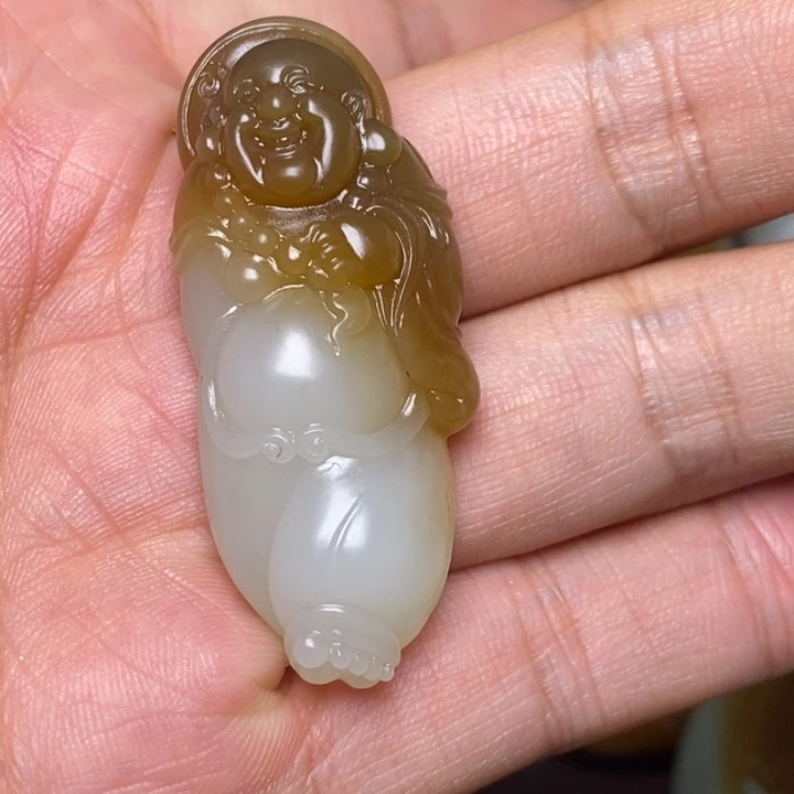 阳***羊吊坠(不含链)未镶嵌和田玉（糖玉）