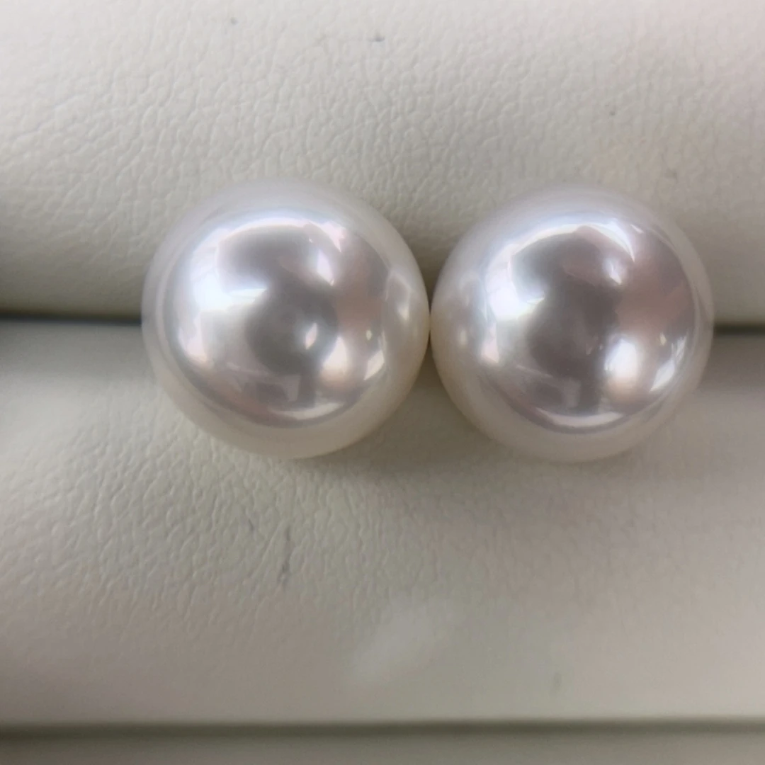 18K金镶嵌耳饰海水珍珠12.7mm正圆澳白冷白小极光对珠