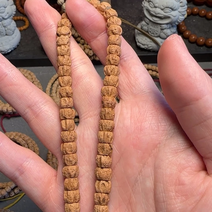 手串柏香籽/百香籽麻皮深坑多棱单圈