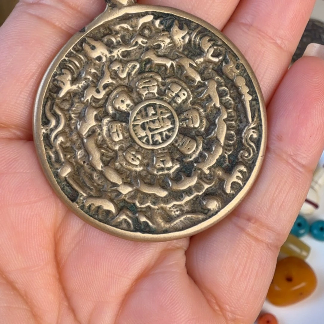 金属材质配件一个