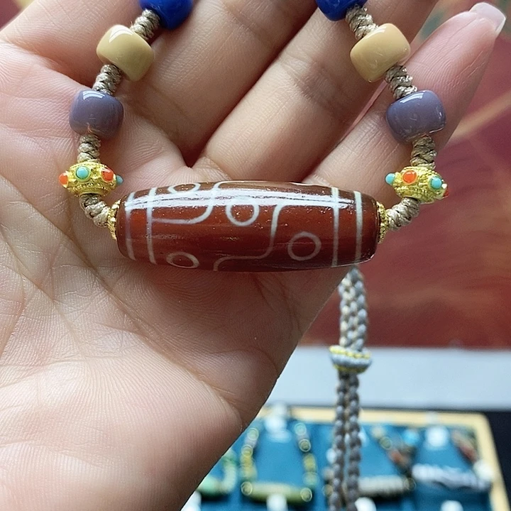 玛瑙/玉髓颈饰合金