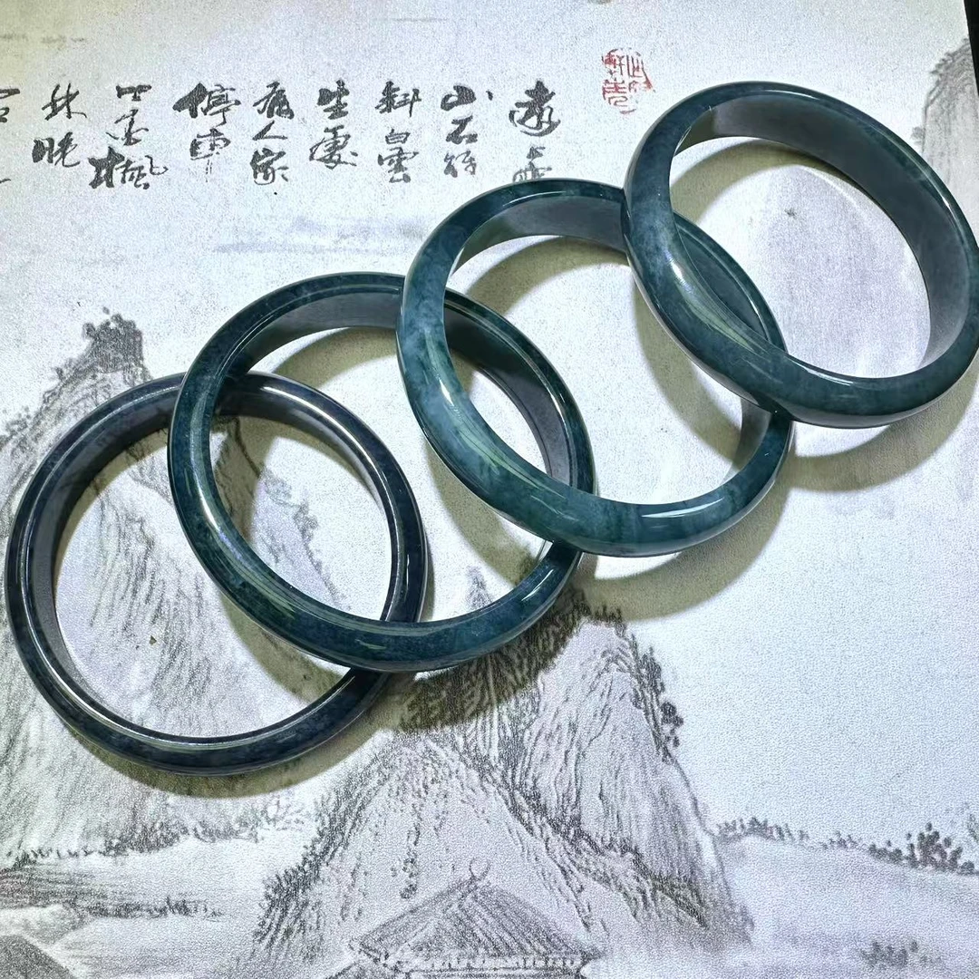 A5228【任会长珠宝】A货-翡翠手镯-配礼盒-多样性发只发一件