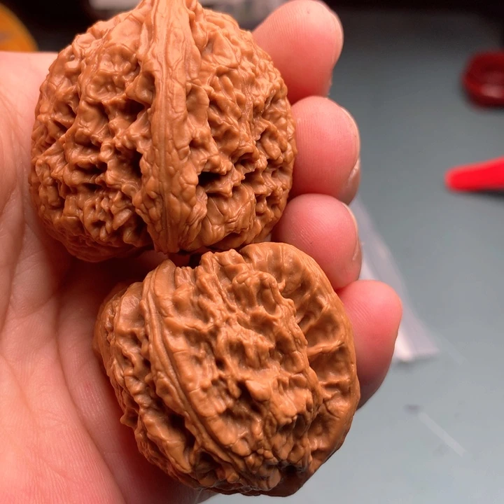 文玩核桃吊坠甜**果南疆69