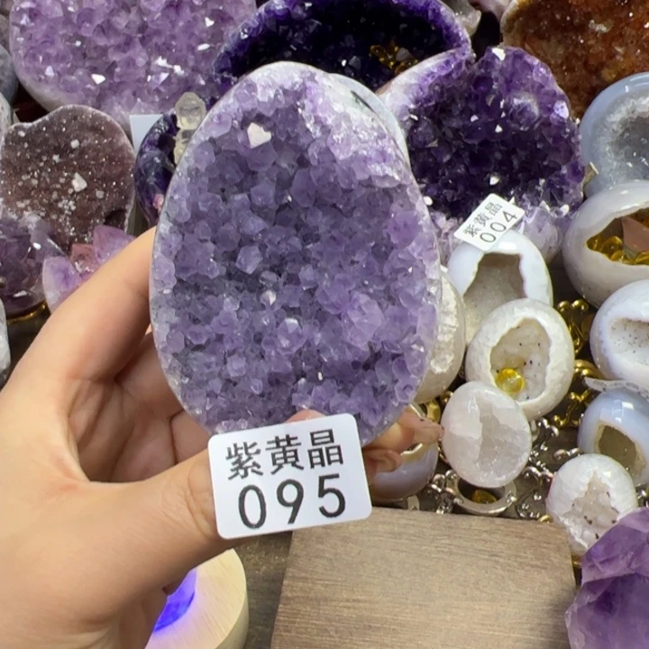 未镶嵌大型摆件（非配饰）紫晶95