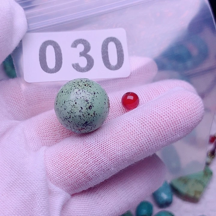 南红玛瑙未镶嵌珠宝奇石