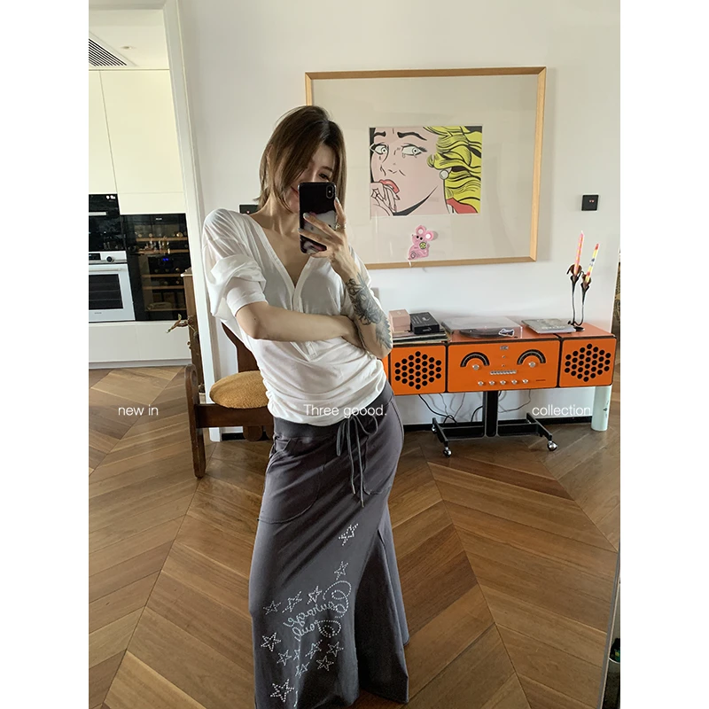 THREE GOOOD/三吉小众印花烫钻星星图案卫衣鱼尾半身裙Y725G04533