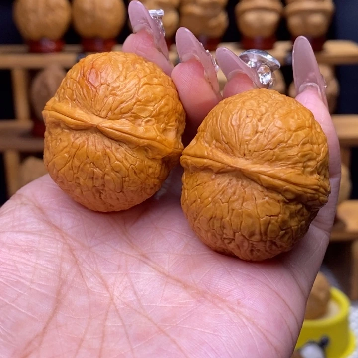 把件文玩核桃蛇皮球12号39尺