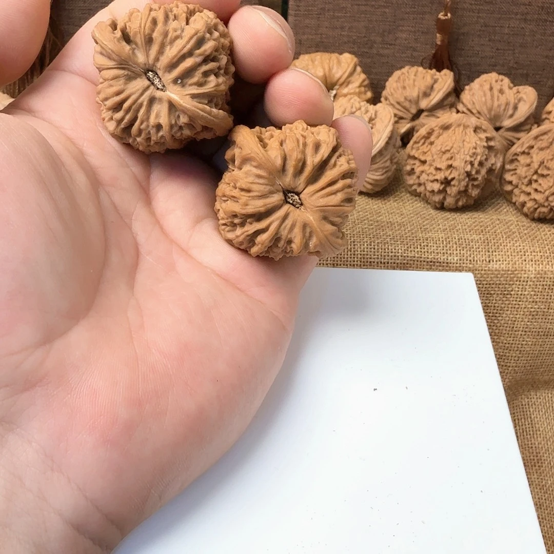 文玩核桃吊坠闪购