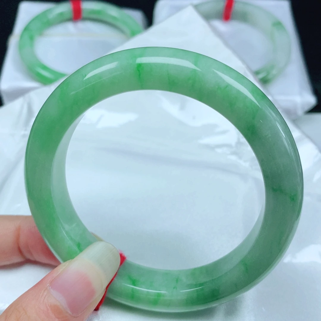 翡翠未镶嵌手镯   编号14 正圈57