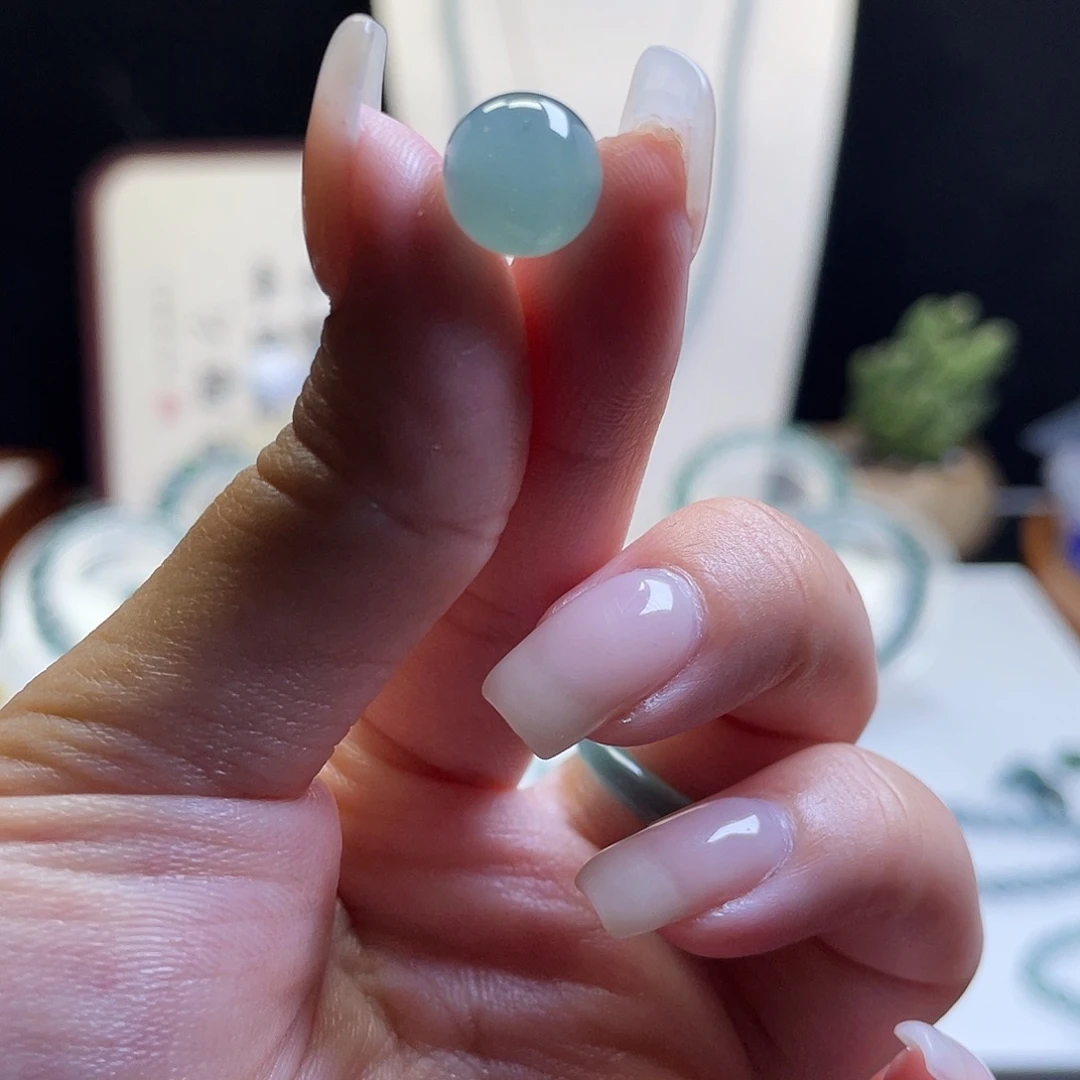 翡翠裸石9.6mm翡翠单珠