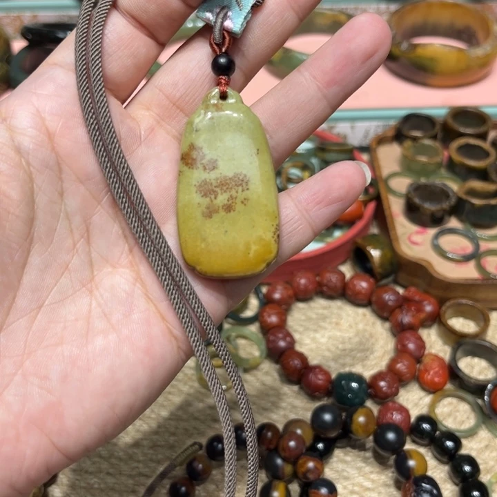 毛***炸南红玛瑙未镶嵌手链