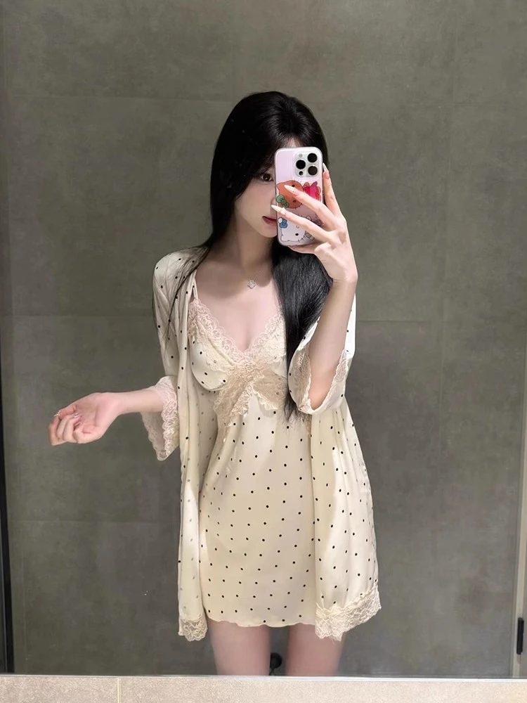 【DMXJ大梦想家】法式纯欲辣妹波点蕾丝边冰丝吊带睡衣女春款家居服