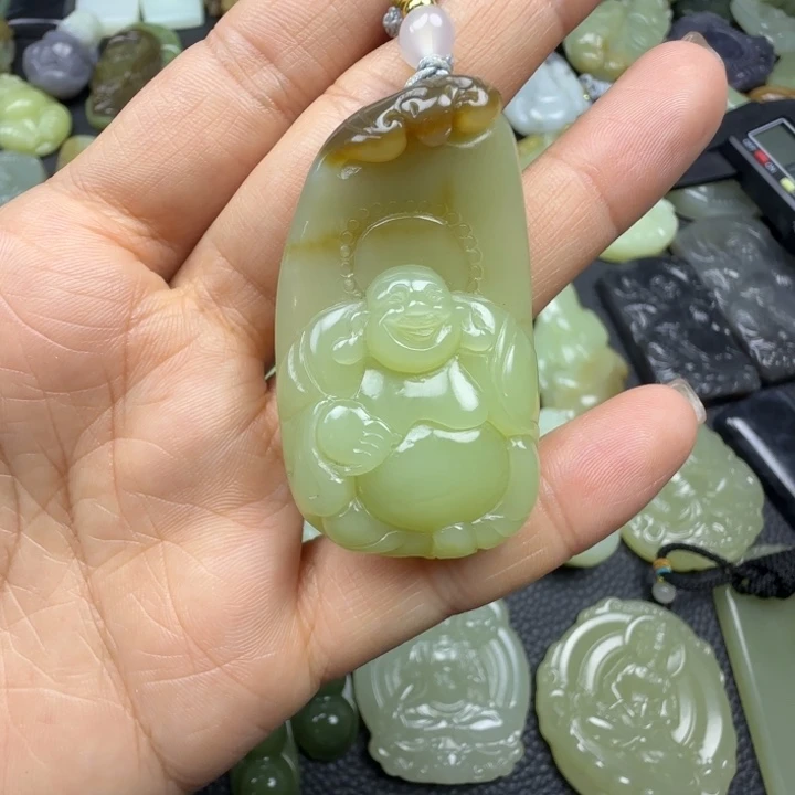 和田玉未镶嵌珠宝奇石