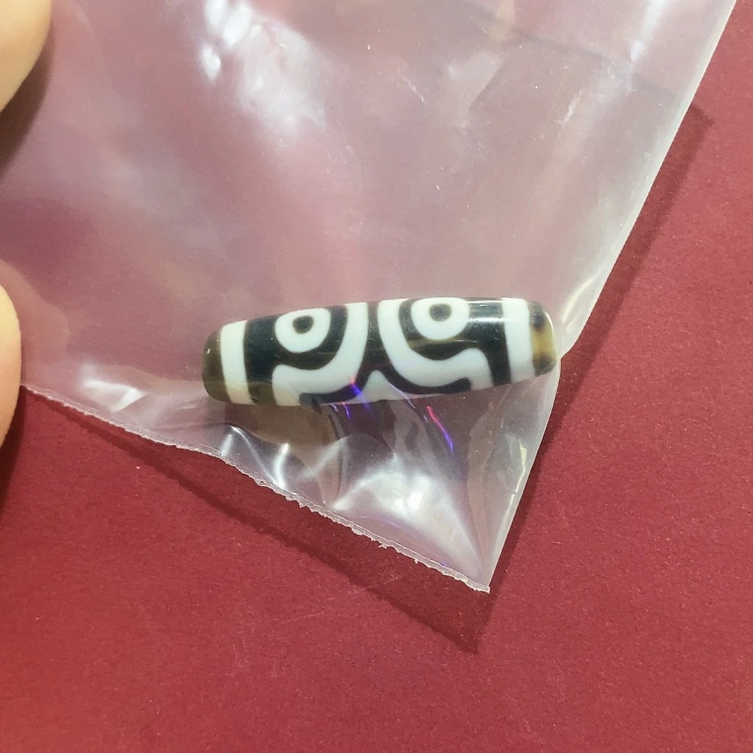 張***洁玛瑙/玉髓颈饰合金行运宝盖三