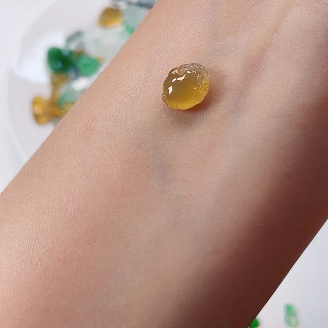 翡翠裸石纯天然A货缅甸翡翠