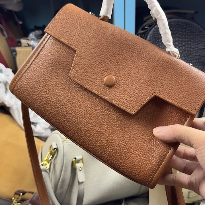 牛皮头层牛皮反绒皮水牛皮小牛皮