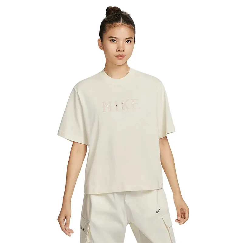 NIKE/耐克女子运动休闲短袖T恤II0446047