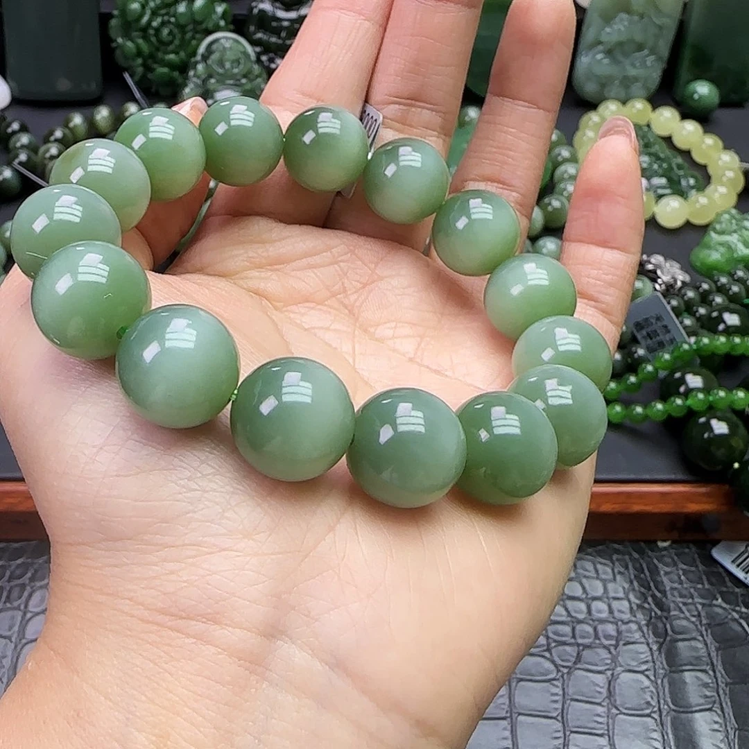 和田玉未镶嵌珠宝奇石