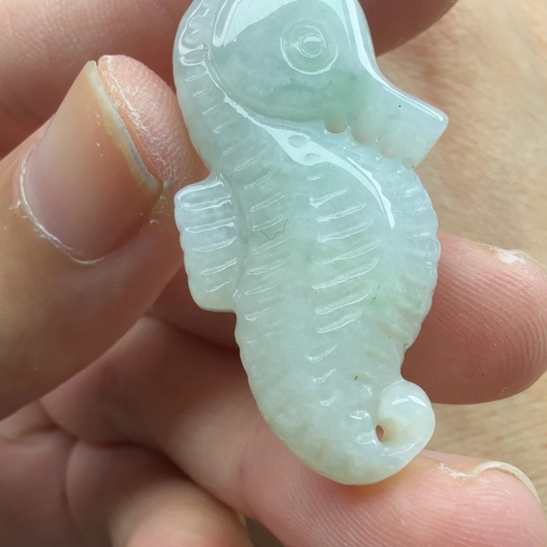 翡翠未镶嵌颈饰271