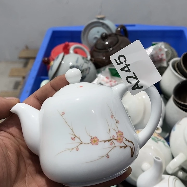 瓷片默认微瑕瓷器、茶具、壶、摆件，介意勿拍