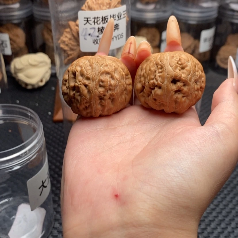 【闪购商品】核桃其他元宝。