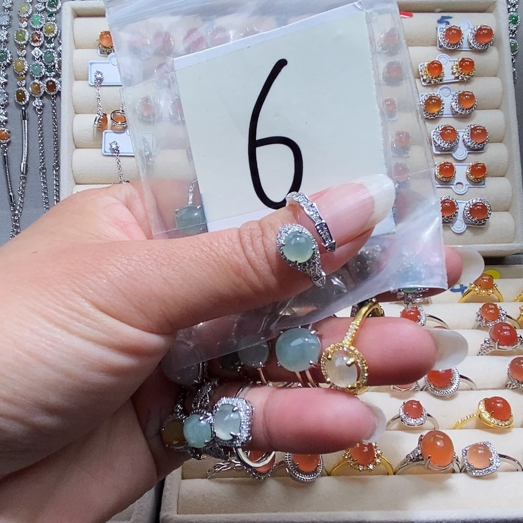 翡翠未镶嵌戒指缅甸