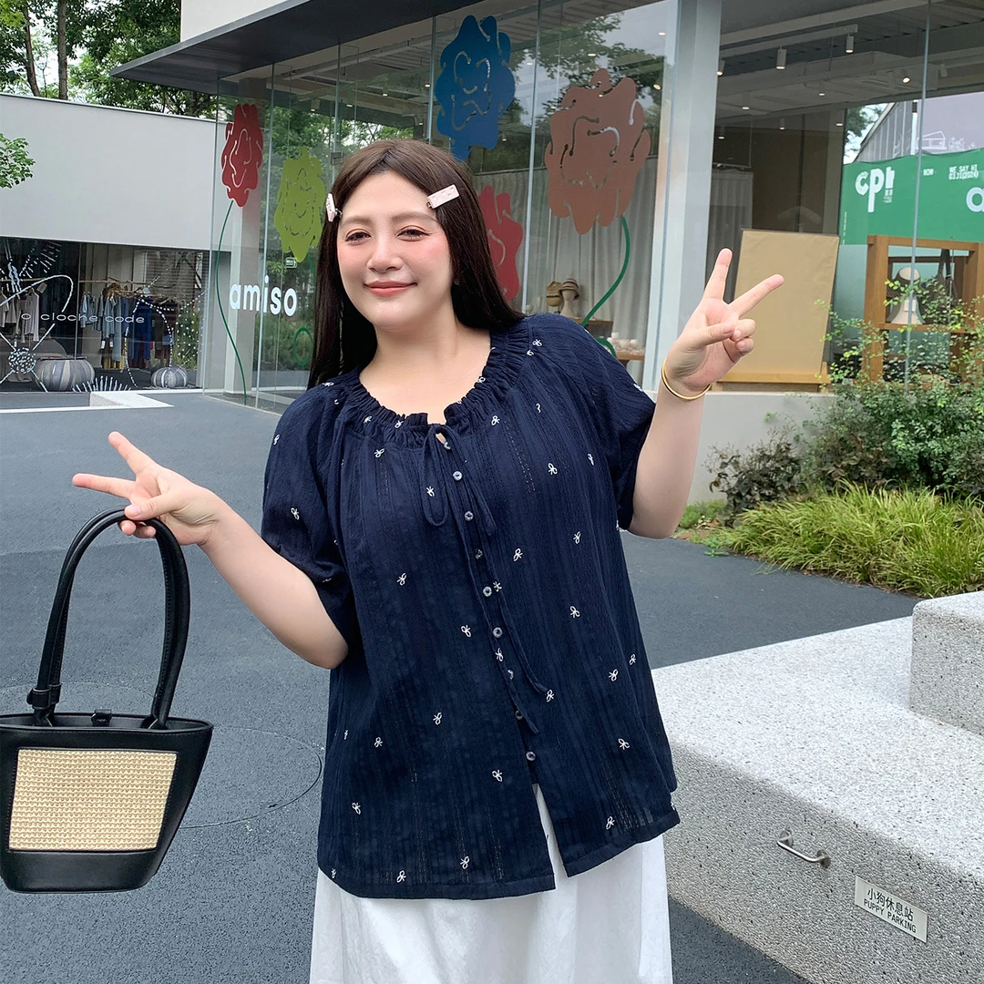 肉肉小姐定制大码女装夏季新品系绳肌理感刺绣短袖衬衫显瘦上衣