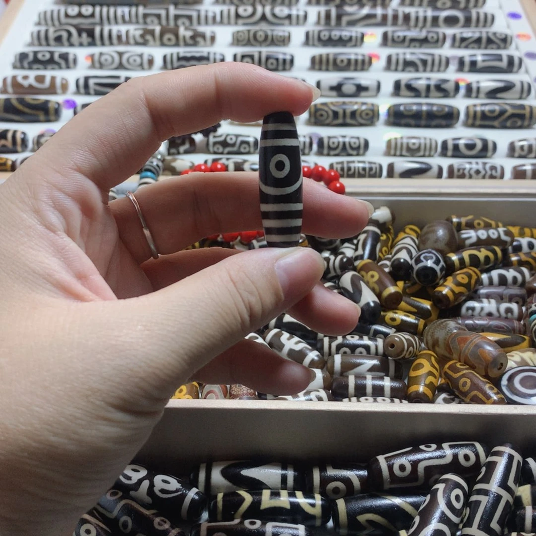 未镶嵌颈饰玛瑙/玉髓