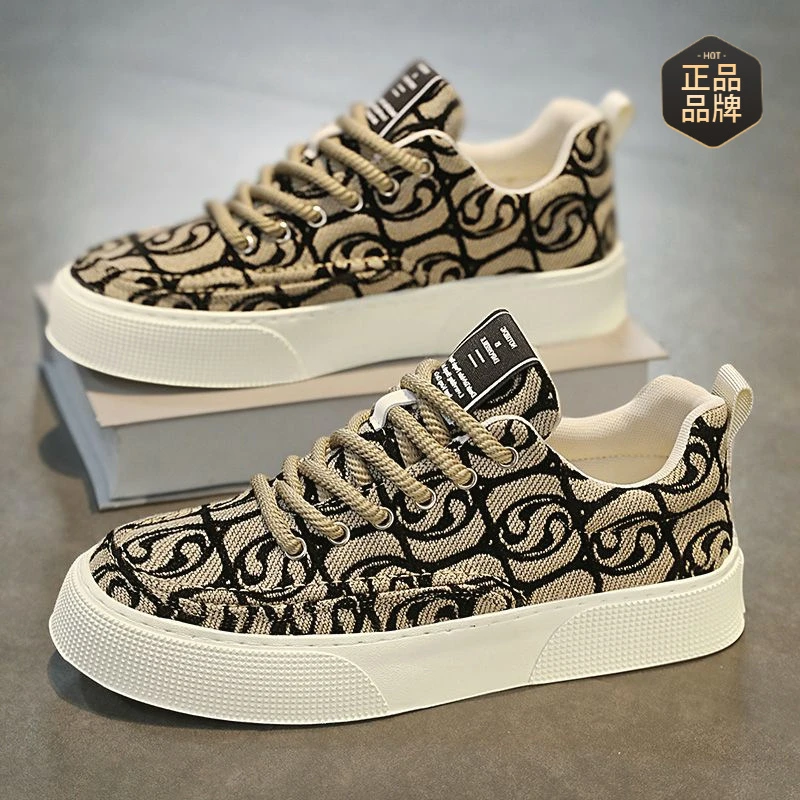 品质帆布鞋男低帮冬季2025新款小众低帮印花板鞋男士厚底运动休闲